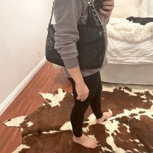 Tory Burch Fleming hobo style handbag